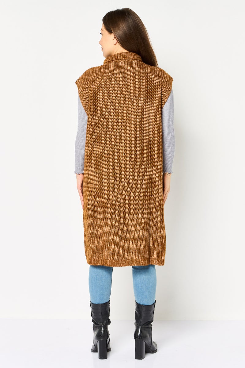 Fire & Glory سويت شيرت نسائي برقبة سلحفاة، بني - Image 3