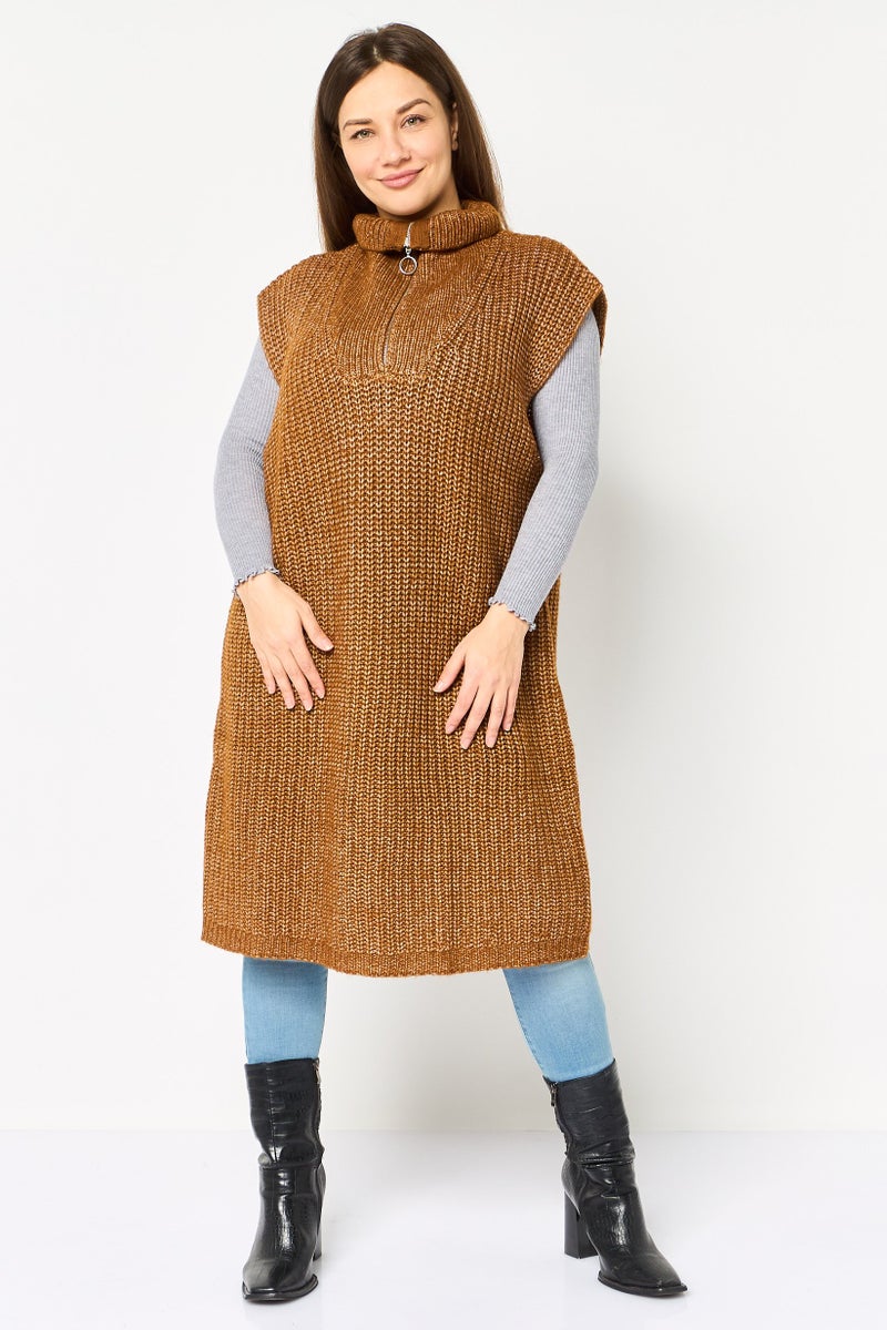 Fire & Glory سويت شيرت نسائي برقبة سلحفاة، بني - Image 1