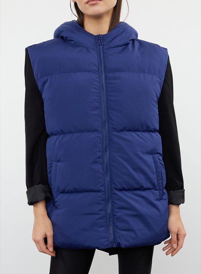 trendyol سترة مبطنة بغطاء رأس واسعة الحجم مقاومة للماء باللون الأزرق الداكن TWOAW24YE00019 - Image 4