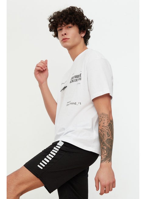 Man T-Shirt White