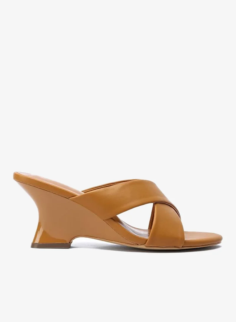 فايور Smooth strappy Mule HL 205