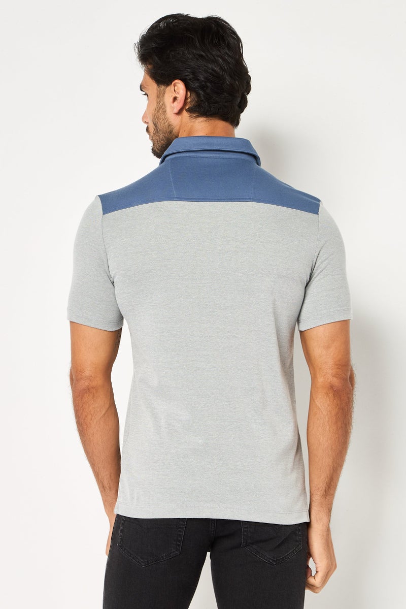 DKNY Men Regular Fit Brand Logo Short Sleeve Polo Shirt, Multicolor - Image 3