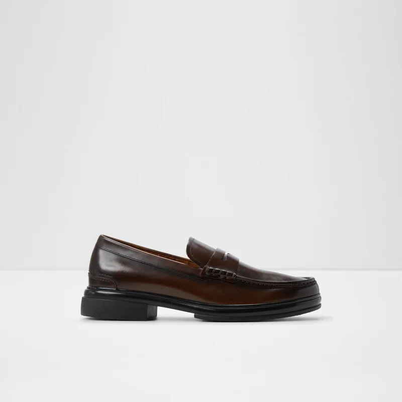 الدو Casual Slip Ons