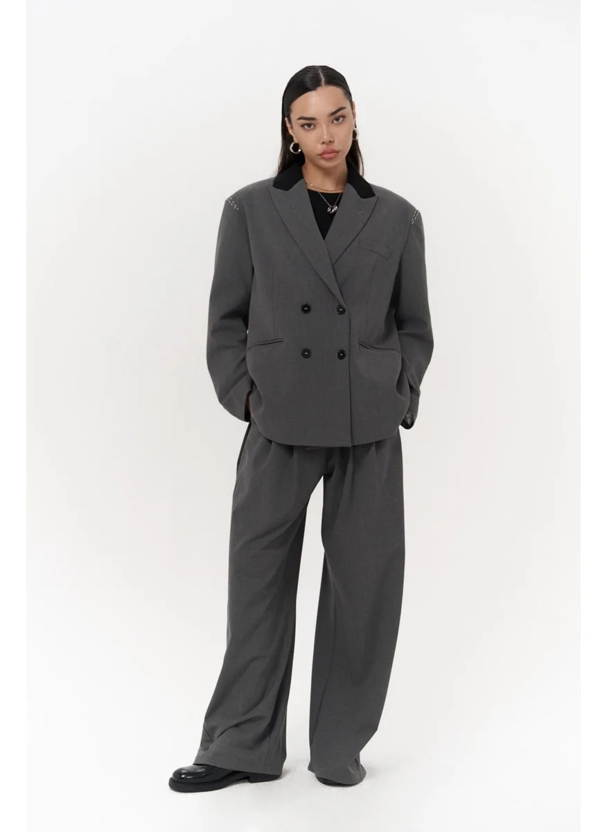 Mai Collection Iva Embroidered Detailed Smoke Blazer