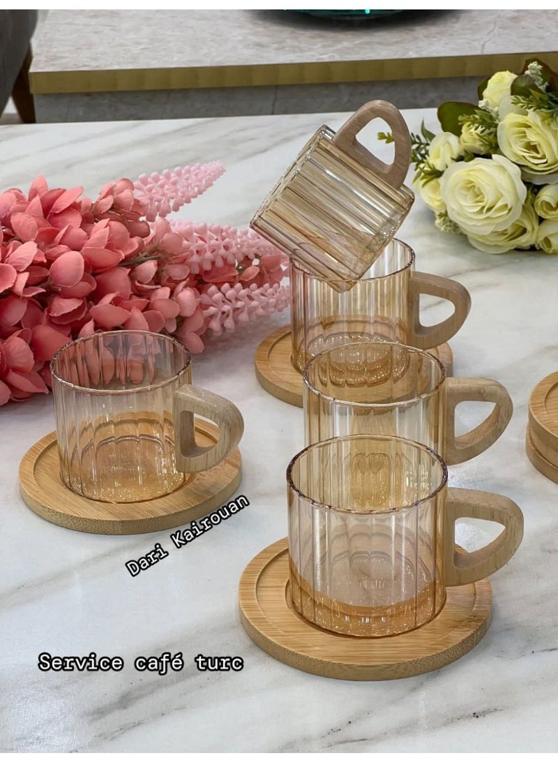 مجموعة فناجين قهوة زجاج ١٢ قطعة (٦ فناجين ٦ اطباق خشب)  لون بني فاتح - Image 4