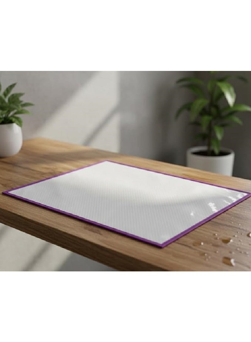 مفرش ومنظم محمول لادوات و فرش المكياج الخاصة بك مضاد للماء يوفر مساحة عملية إضافية لأساسيات الجمال ويثبت بستة أكواب شفط متكاملة. - Image 1