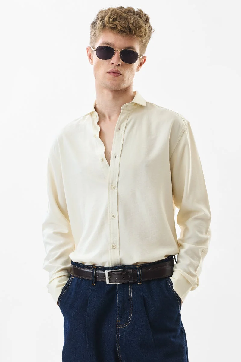 SNITCH Off White Solid Long Sleeve Slim Fit Shirt