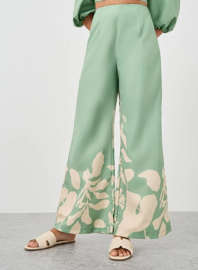 Styli Styli Balloon Sleeve Square Neck Crop Top and Pants Co-Ords