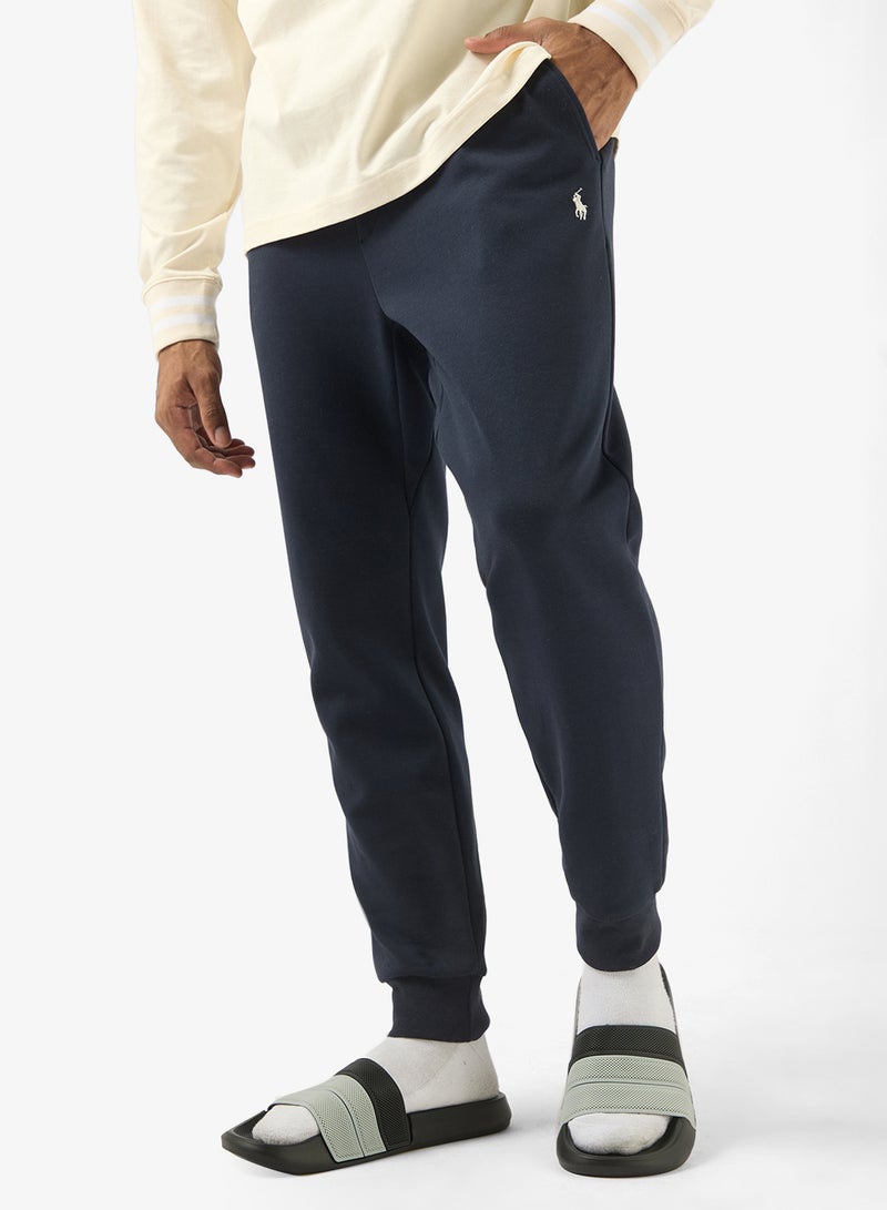 سفنتي فايف صنادل سلايد بتفاصيل مثقبة - Image 5