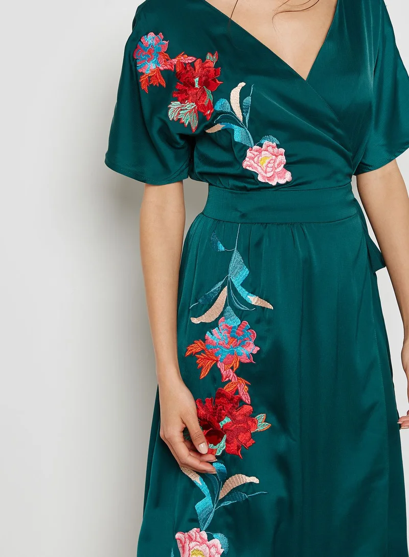 LOST INK Embroided Maxi Dress