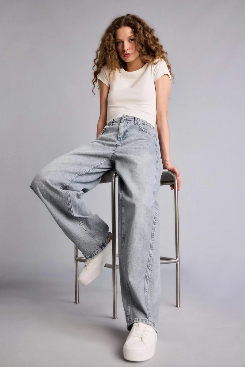 ديفاكتو Baggy Fit Jeans