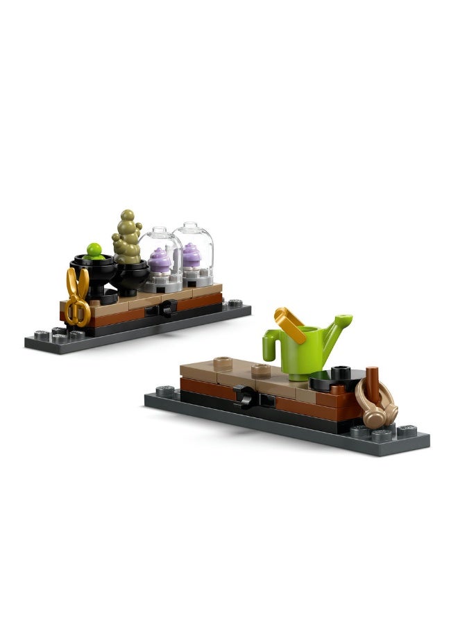 LEGO Harry Potter Tm Hogwarts™ Castle: Herbology Class 76445 (390) Pieces - Image 5