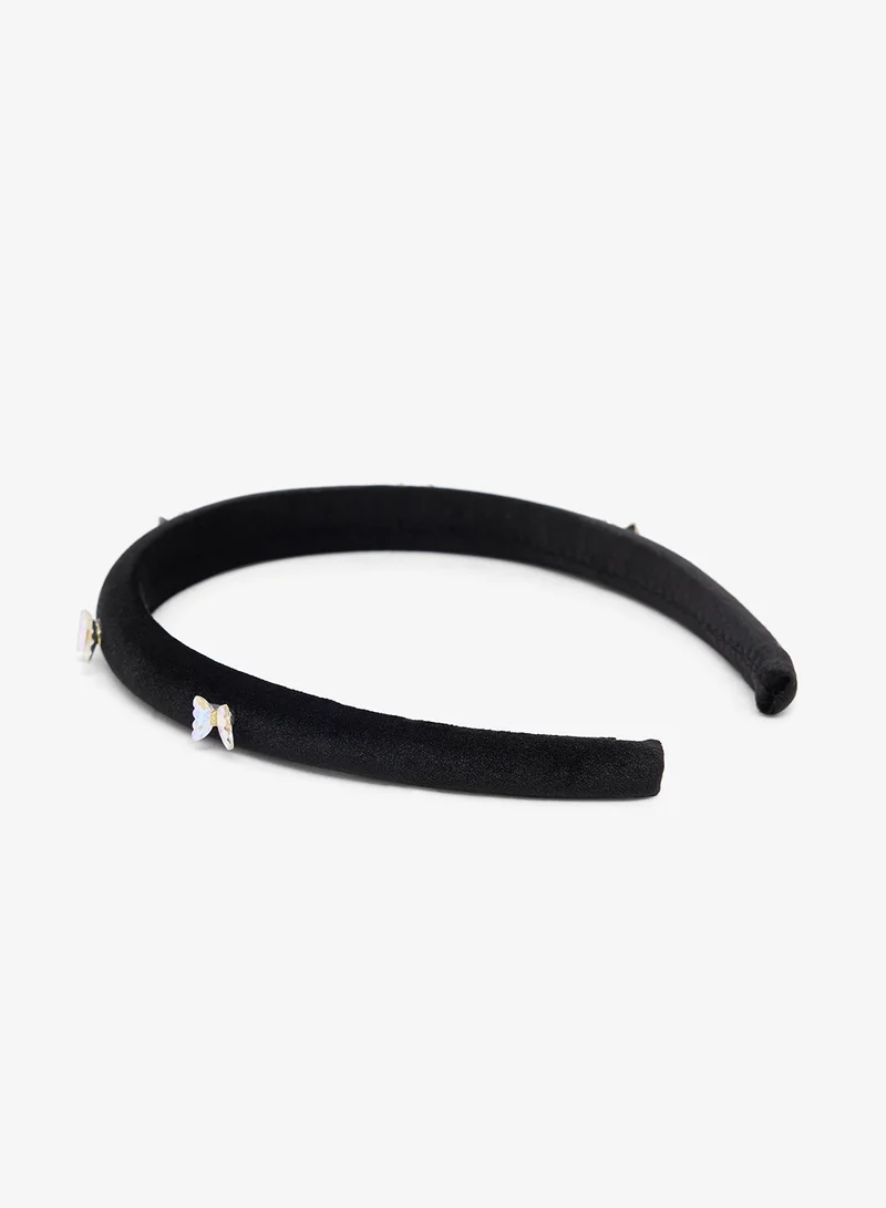 خزانة طوق شعر مزين بفراشة مرصعة بالماس