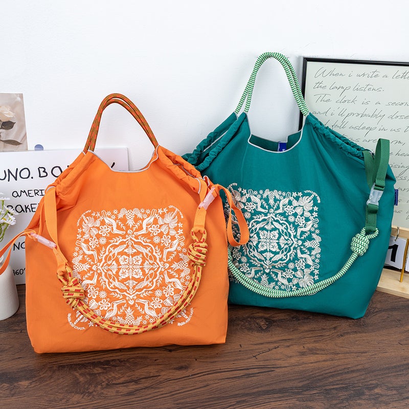 New Japanese-Style Summer Vacation Embroidered Shopping Bag, Fashionable Eco-Friendly Casual Tote Travel Shoulder Bag Trendy - Image 2