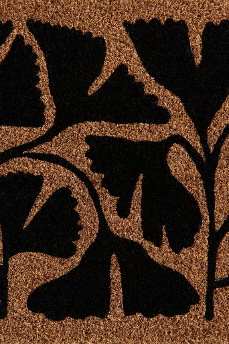 اتش اند ام سجادة باب من ألياف جوز الهند مزيّنة بطبعة