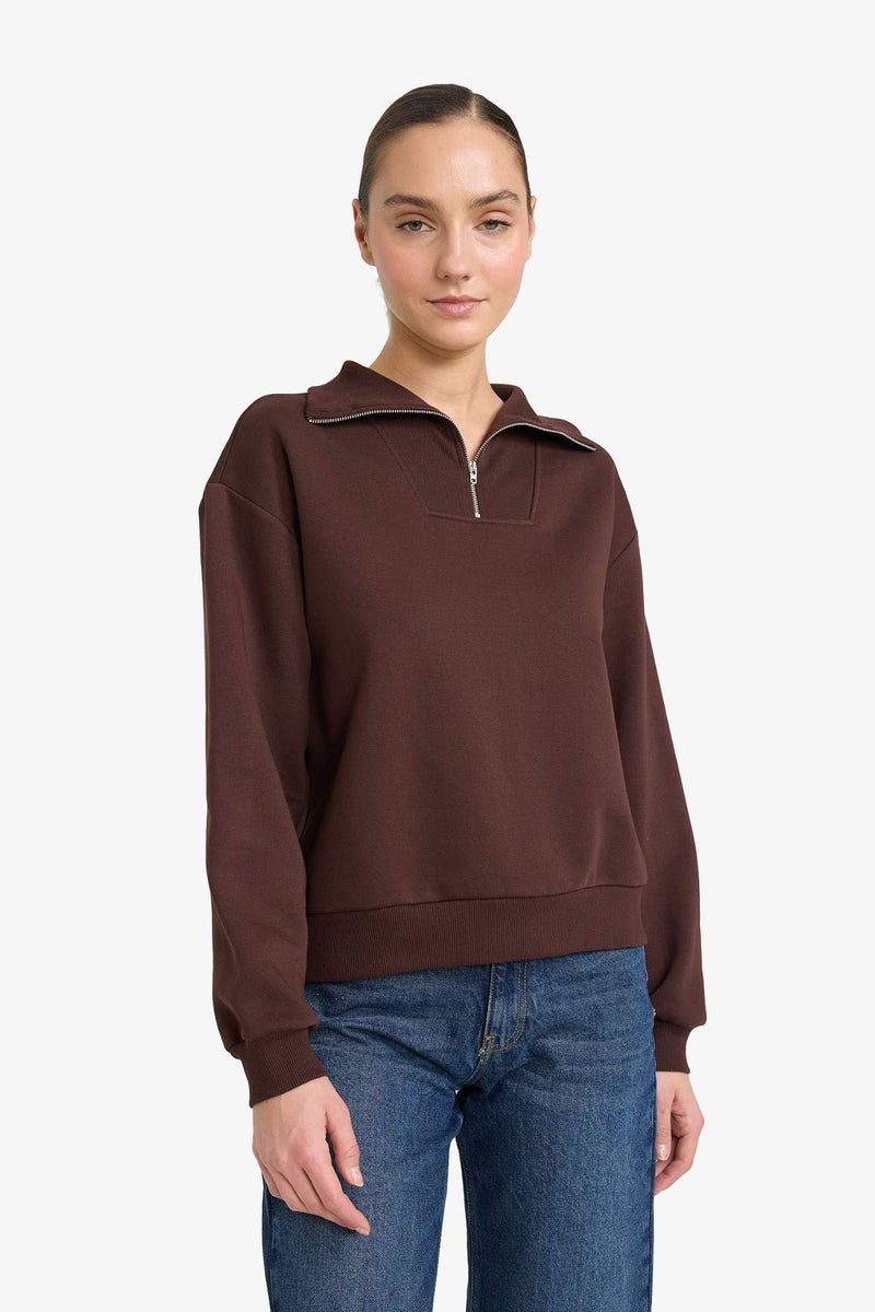 DeFacto Regular Fit Basic Sweatshirt - Image 3