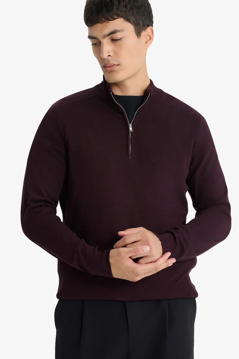 ديفاكتو Standard Fit Stand Collar Half Zippered Knit Pullover