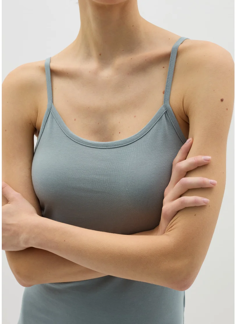 او في اس Two-Pack Stretch Cotton Vests