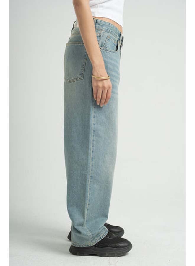 ASTK Low-Waisted Supper Baggy Jeans - Image 3