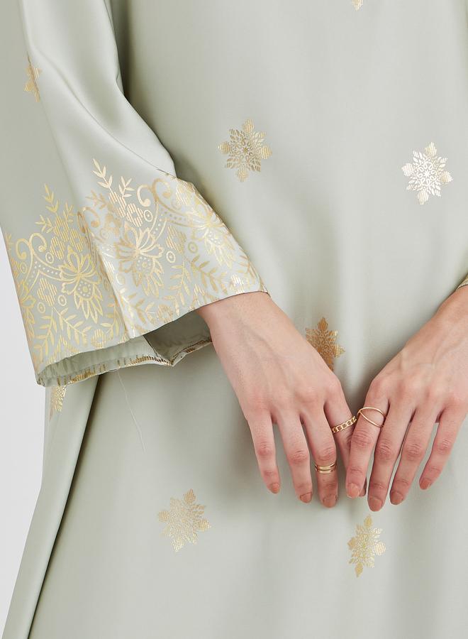 ستايلي جلابية نسائية ستيلى بطبعة فضية بياقة مستديرة - Image 4