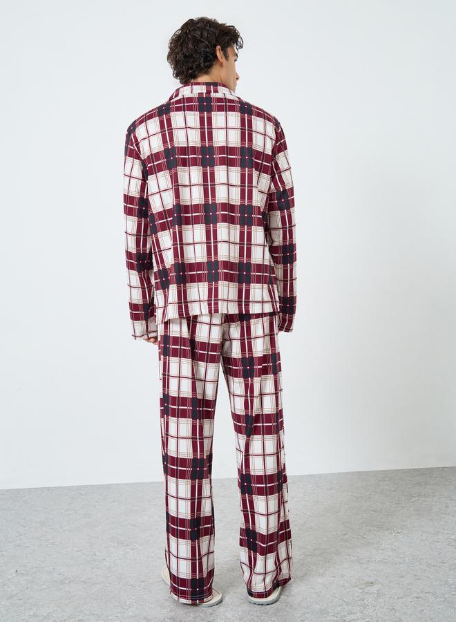 ستايلي طقم بيجاما من بنطال وقميص واسع بطبعة مربعات - Image 5