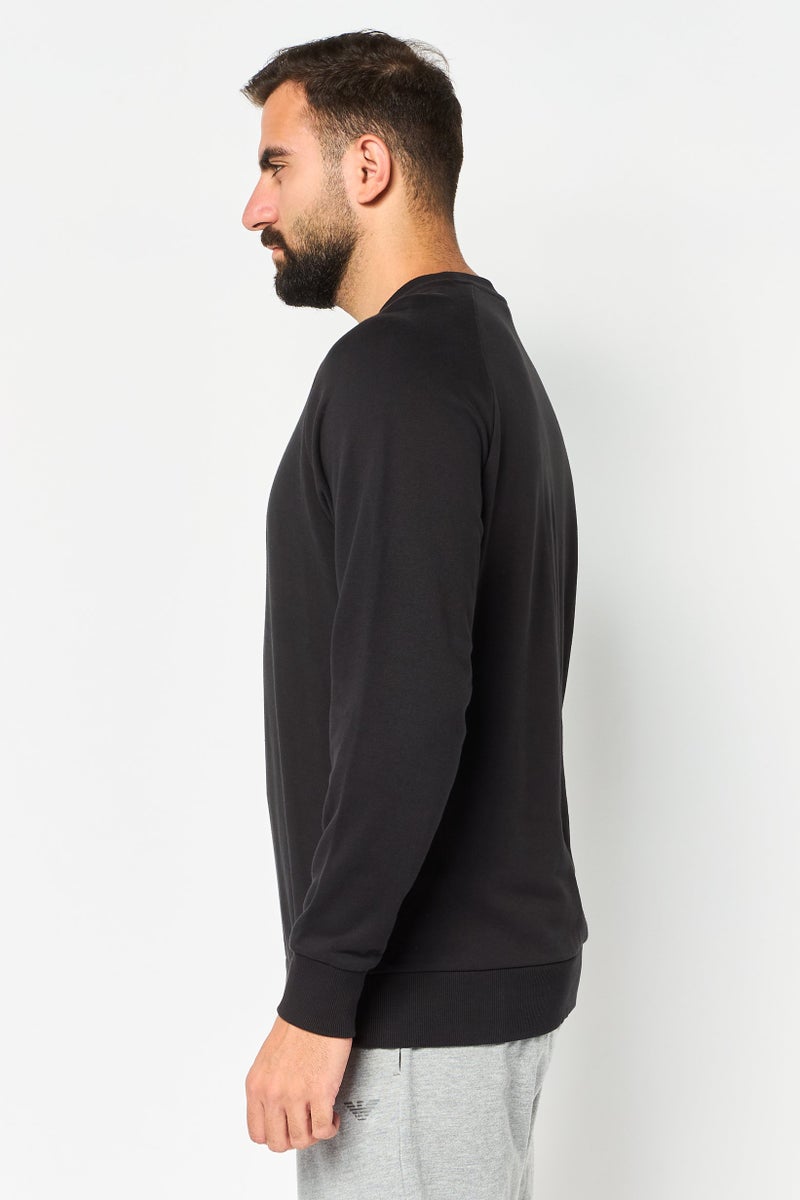 PUMA سويت شيرت رياضي للرجال بأكمام طويلة مناسب للخارج، أسود - Image 2
