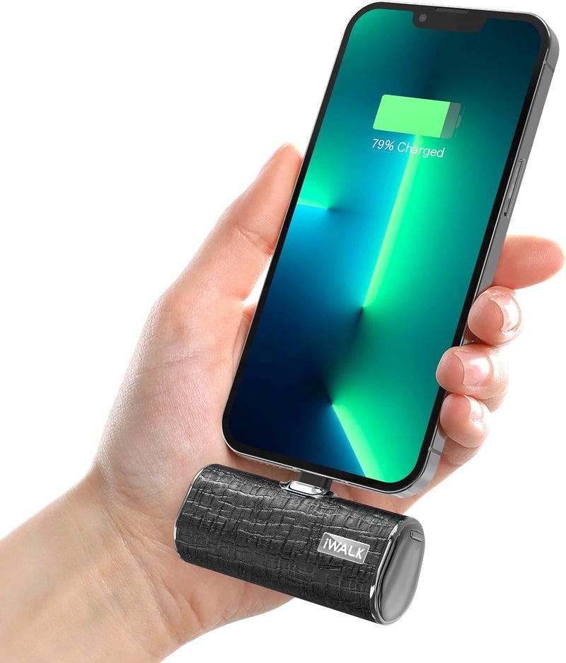 iWalk DBS4500C LinkPod 4S 4500mAh Leather-Design Docking Power Bank for iPhones, Black - Image 2