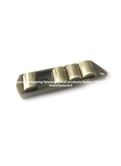 EDC Metal Pap Card Push Card Decompression Toy Carry-on Push Card Mini Pea Pod Bronze-Color:Gold
