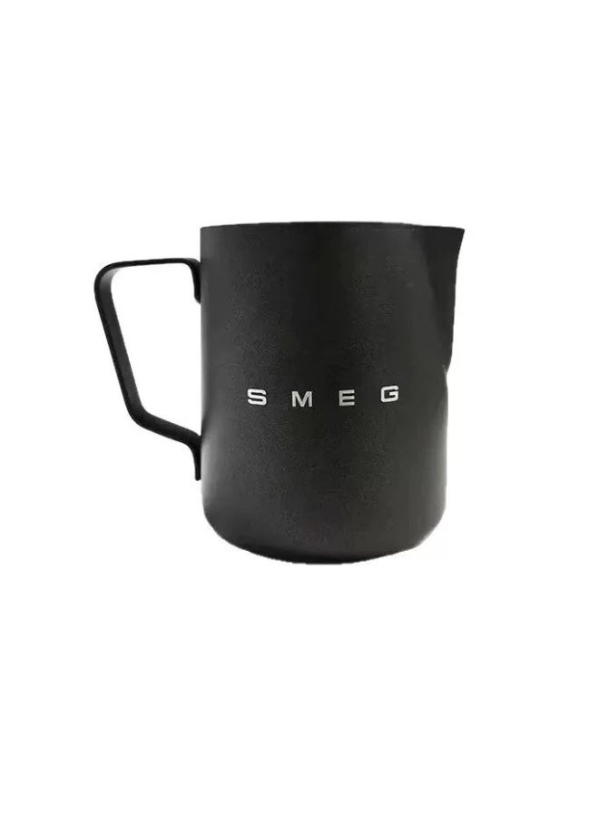 SMEG Italian-Style Latte Art Coffee Pitcher – Professional Milk Frothing Jug with Minimalist Design - Image 5