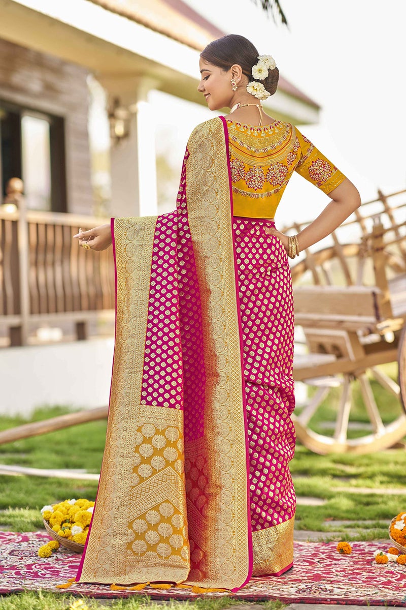 MANOHARI Adorable Woven Pattern Banarasi Silk Saree For Women With Blouse Piece_MN1741, Pink - Image 5