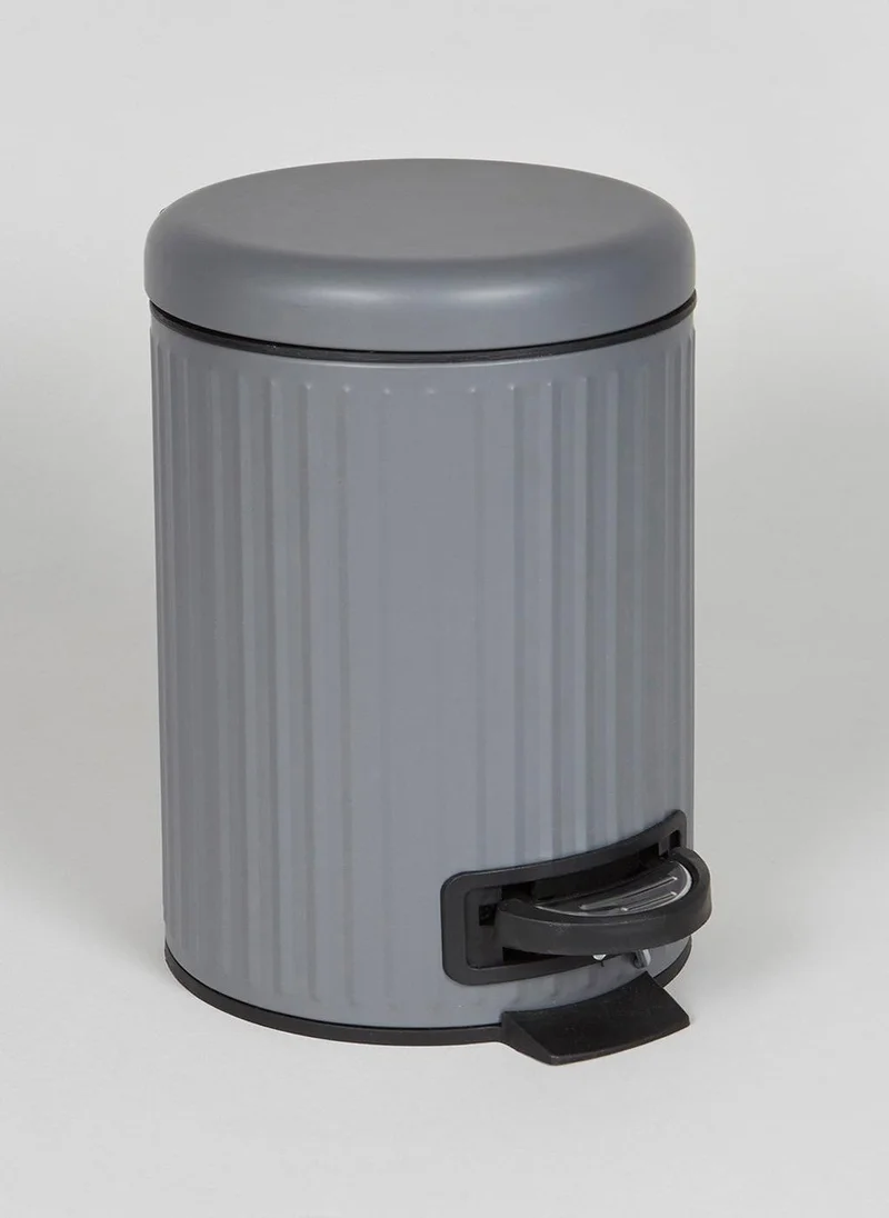 Matalan Retro Ridged Pedal Bin (26cm x 17cm)