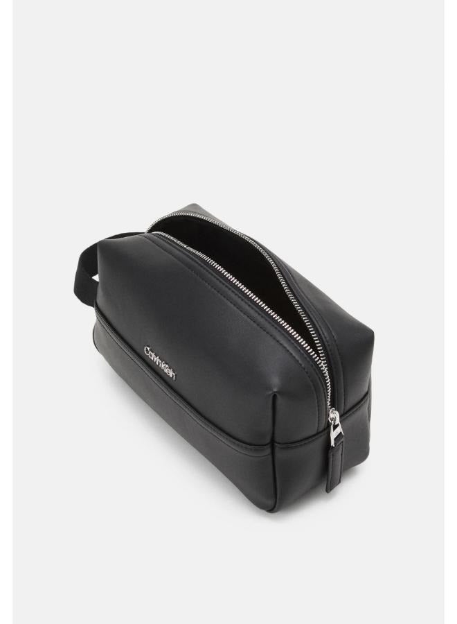 CALVIN KLEIN JEANS PLUS Calvin Klein Black small handbag  - Image 3