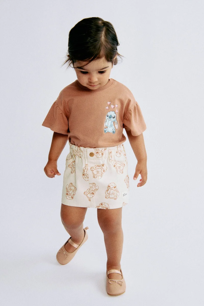 اتش اند ام تنورة تويل مطبوعة