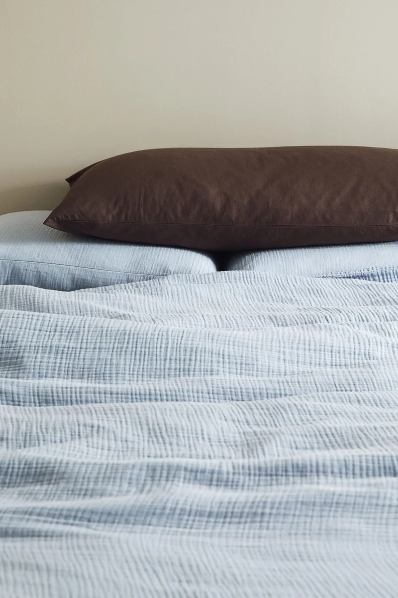 H&M Cotton pillowcase