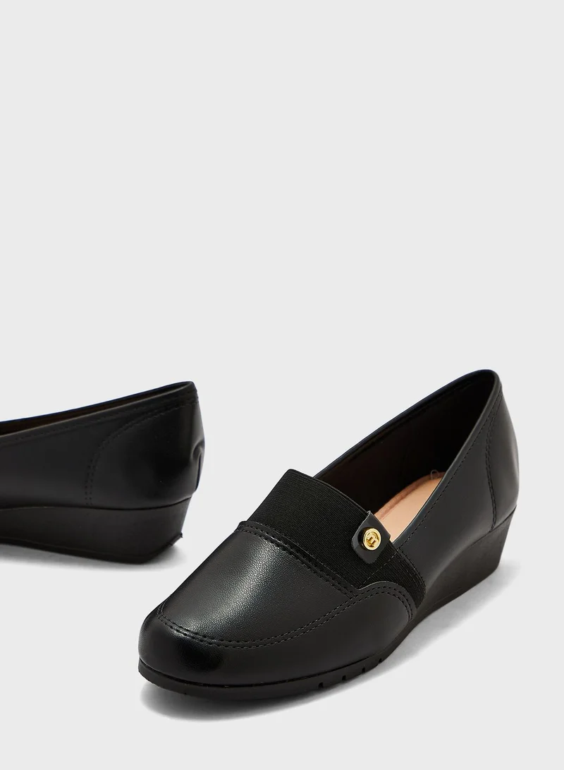 MOLECA Sabrina Close Toe Mid Heel Espadrilles