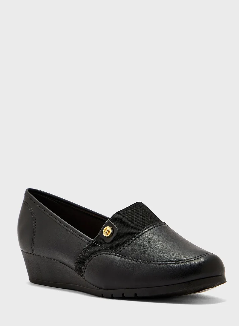 MOLECA Sabrina Close Toe Mid Heel Espadrilles