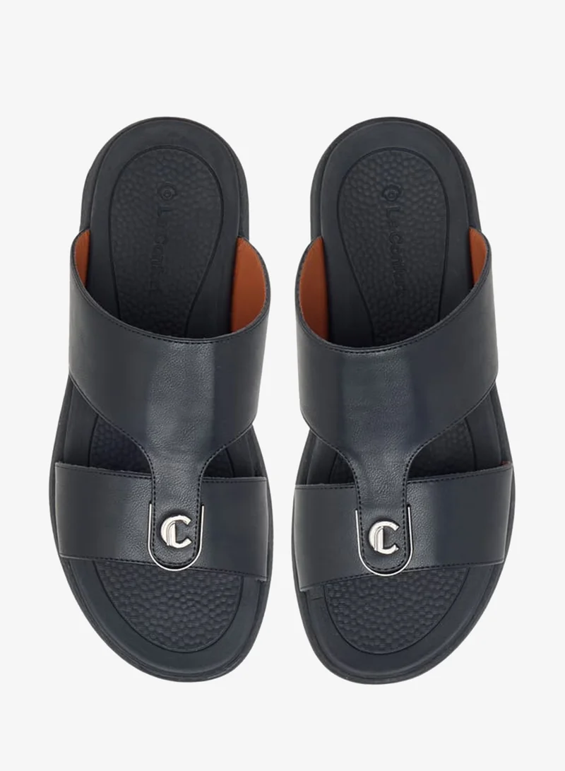 لو كونفورت صنادل رجالي سليب أون بتفاصيل مقصوصة