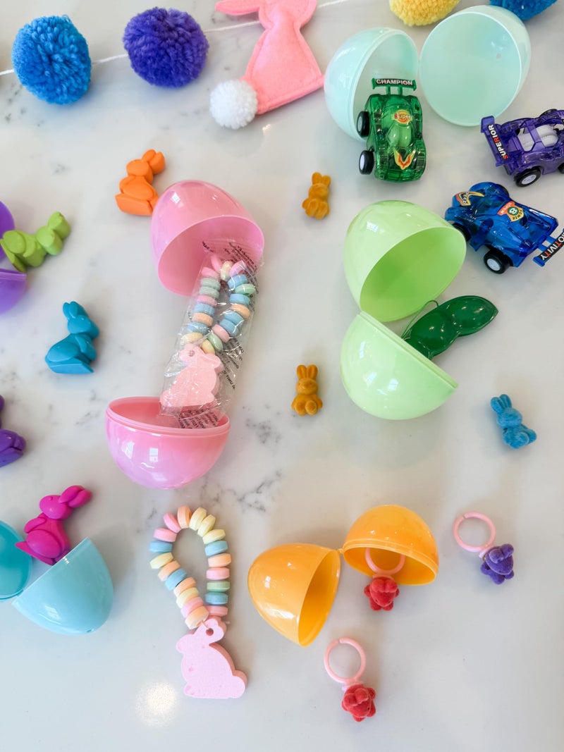 Fun Express Easter Candy Stretchable Bunny Bracelets - Great for Easter Egg Hunts and Other and Spring Celebrations (12 Pieces) - Image 3