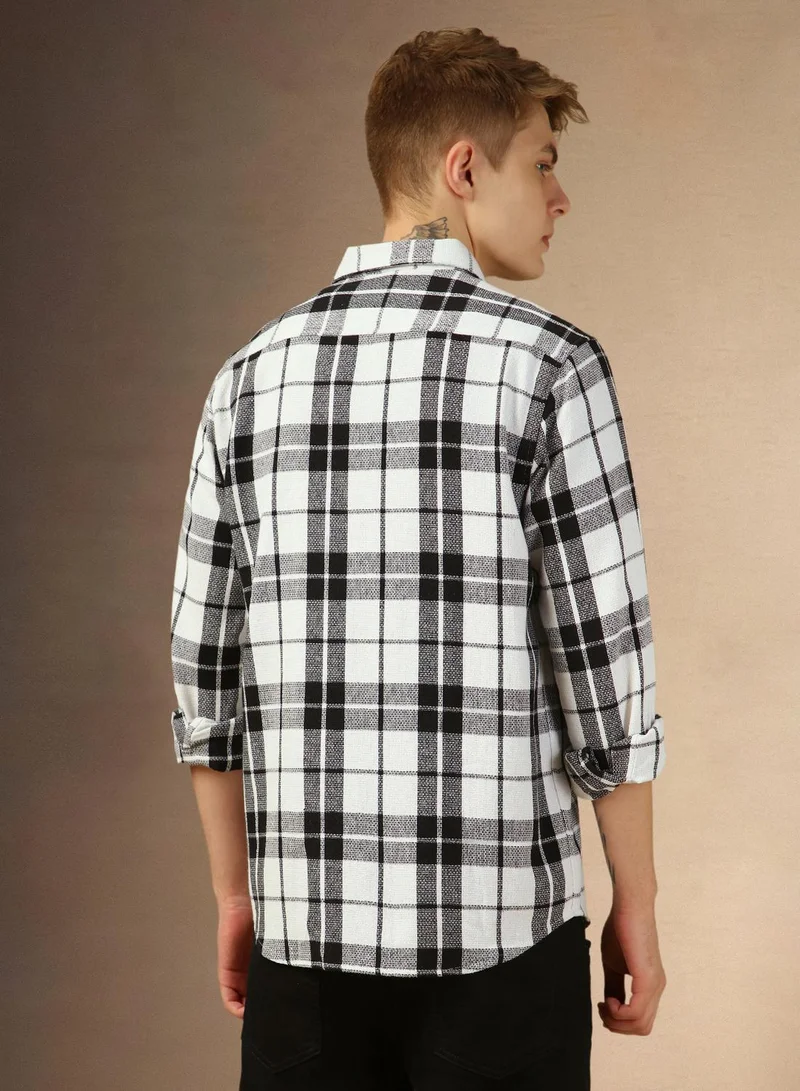 Dennis Lingo Men's Black 100% Cotton Checkered Relaxed Fit Shirt