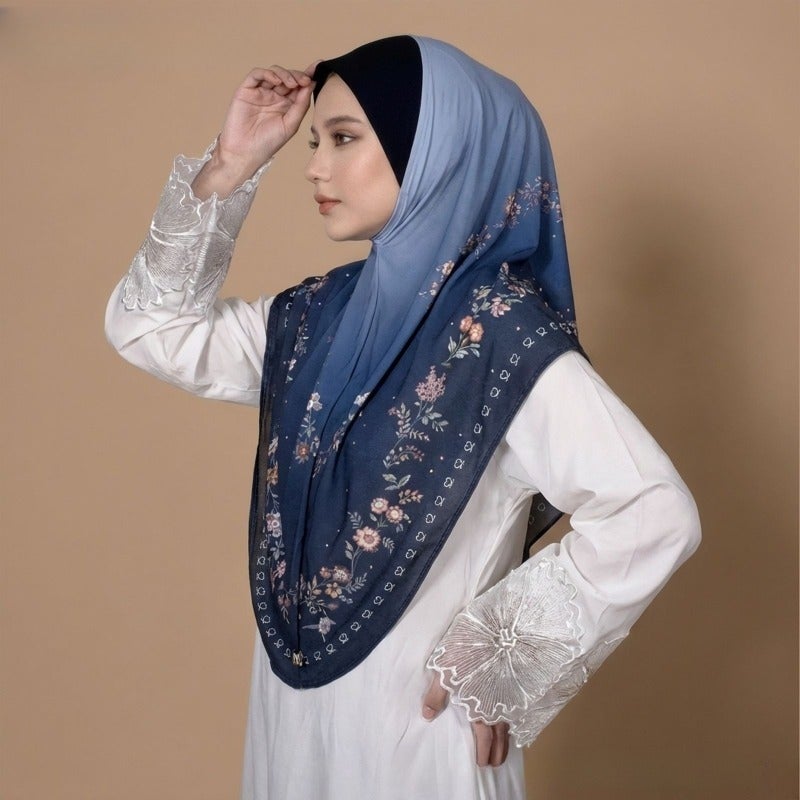 Hot-Selling Ethnic Headscarf - Versatile, Breathable, and Convenient for Everyday Wear - Image 2