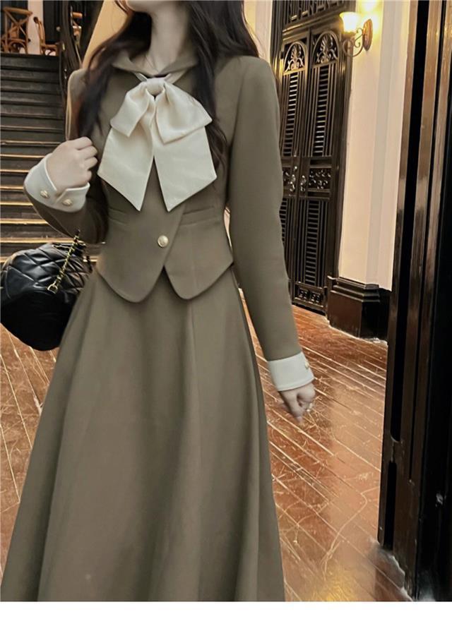 Autumn and Winter New Korean Style Suit Skirt Retro College Style Fashionable Lady Light Luxury Fragrant Style Skirt Suit Women Camel Skirt - Image 4