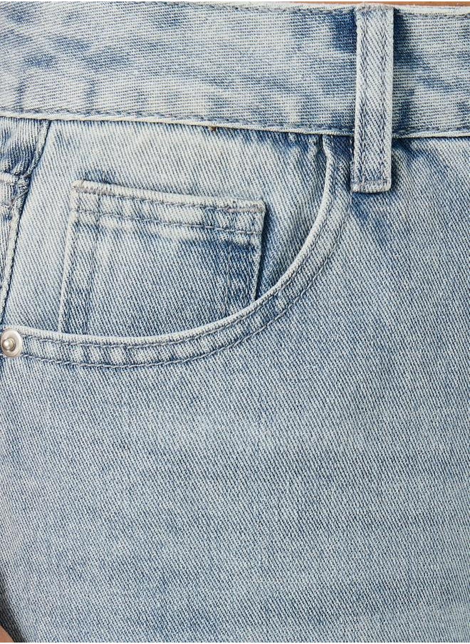 Styli High Rise Straight Fit Faded Jeans  - Image 3