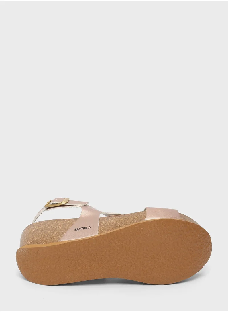 بيتون Rea Multi Strap Wedge Sandals