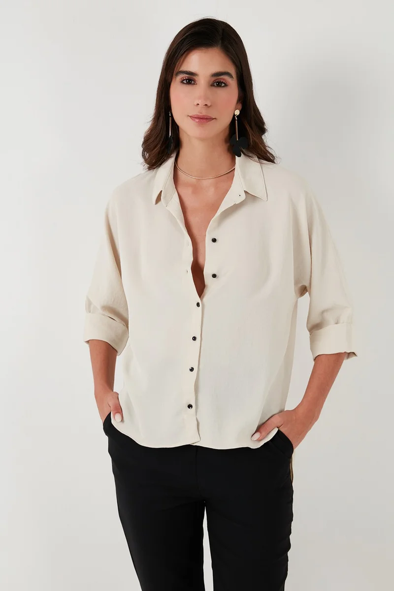 Lela Relaxed Fit Three Quarter Sleeve Long Back Shirt Women's Shirt 67033392S4