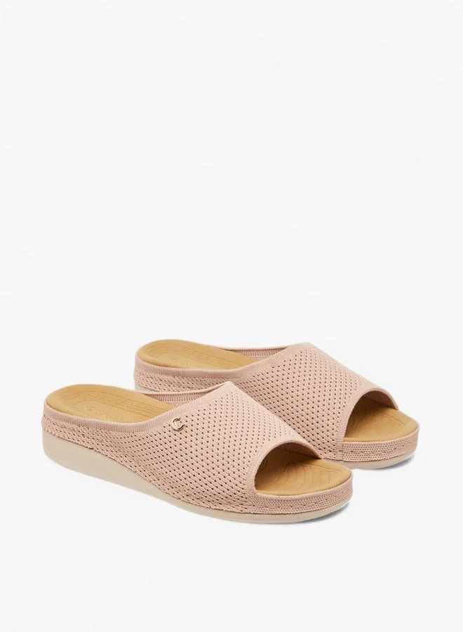 Le Confort Flyknit Textured Slip-On Comfort Sandals