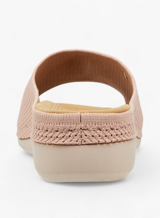 لو كونفورت صنادل مريحة بنسيج فلاي نيت سهلة الارتداء - Image 5