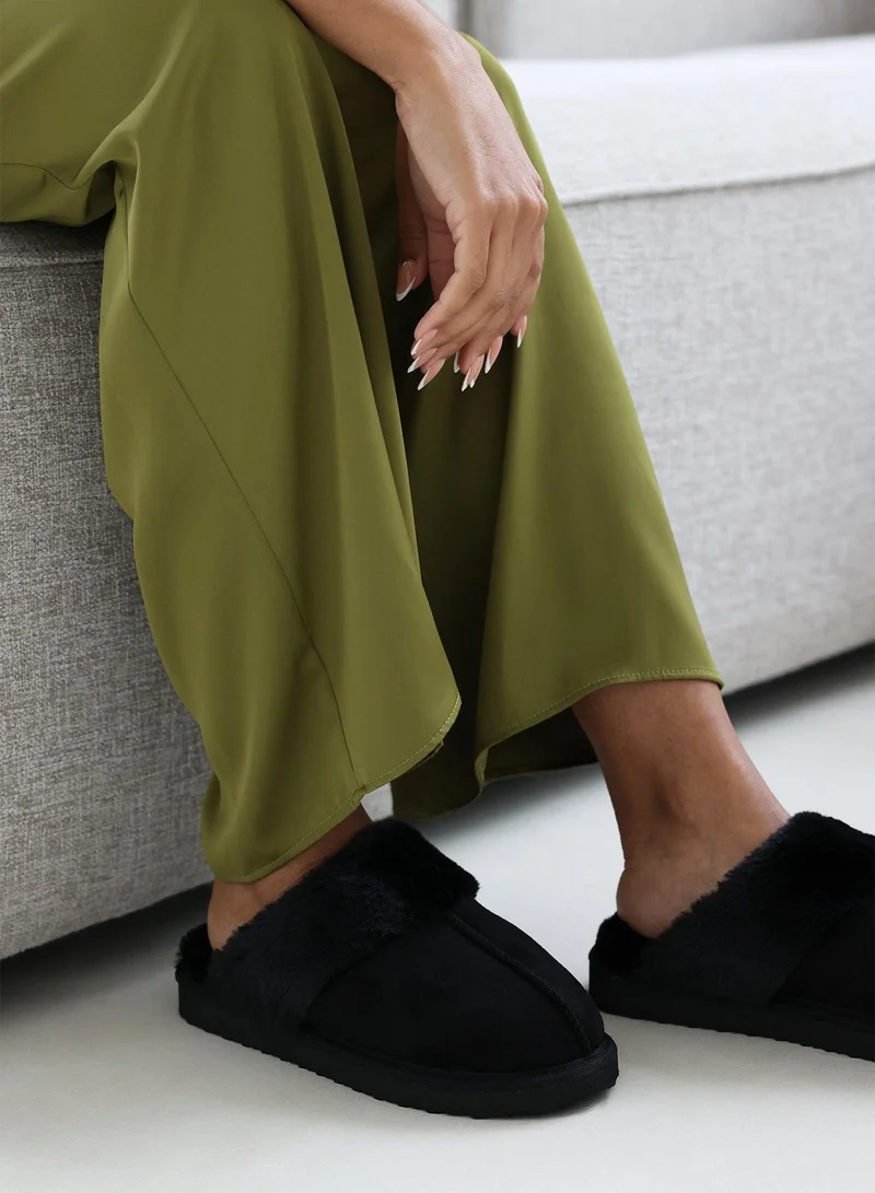 Where's That From Comfort' Slip On Slippers With Fur Trim