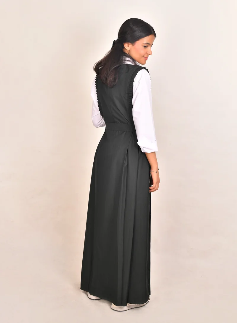HAWRAA ABAYA Square Ruffle Apron - Medium