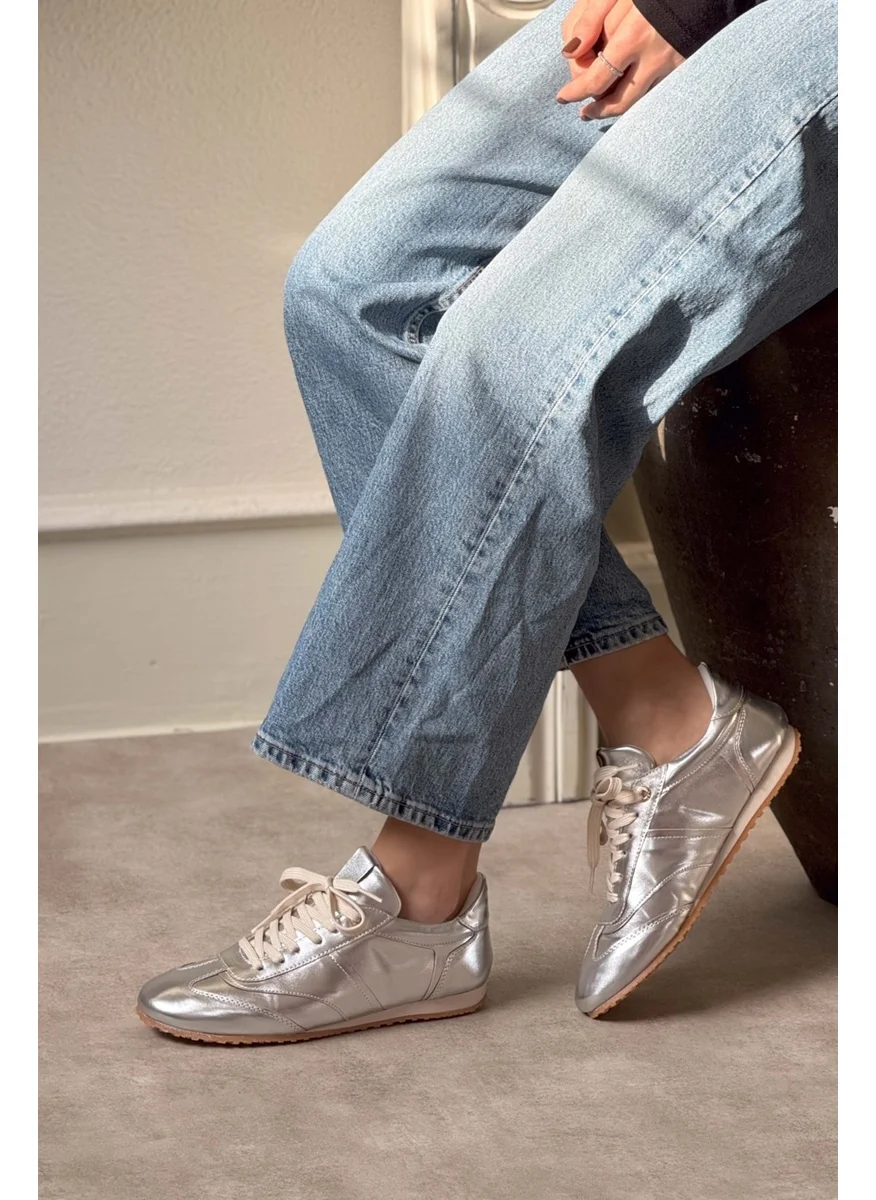 Nişantaşı Shoes Helen Silver Metallic Flat Sole Women's Lace-Up Sports Shoes