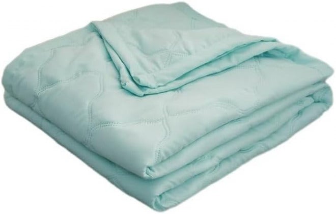 Green Summer Quilts, 100 * 150cm Thin, Light Weight Coverlet for Summer, Breathable, Cool & Comfortable,Soft Comfortable Quilts for Bed, Machine Washable,1 Piece - Image 1